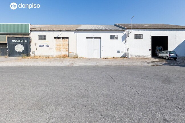Más detalles de Hurpe, 13, Atarfe - Nave en venta
