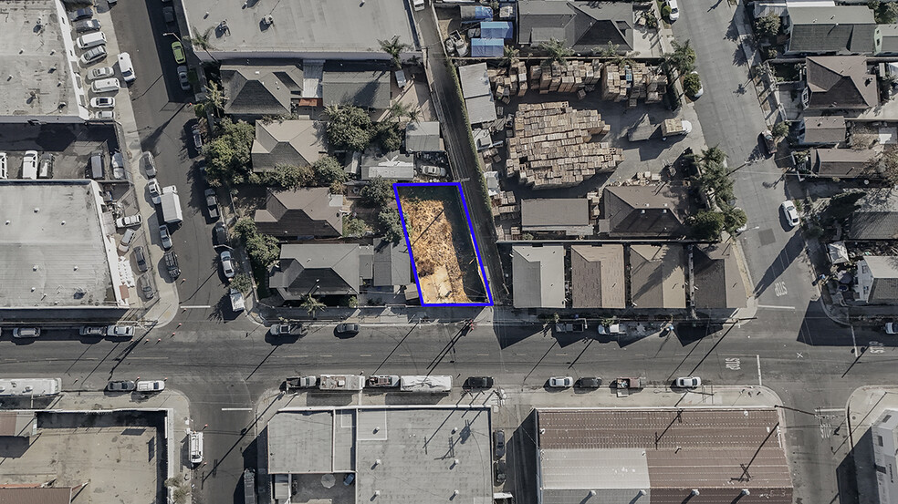 2212 Compton Ave, Los Angeles, CA en venta - Foto del edificio - Imagen 2 de 5