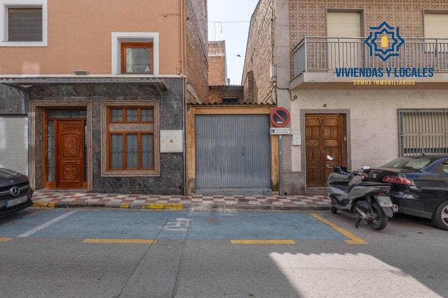 Calle Granada, 20, Albolote, Granada en venta - Foto del edificio - Imagen 3 de 44