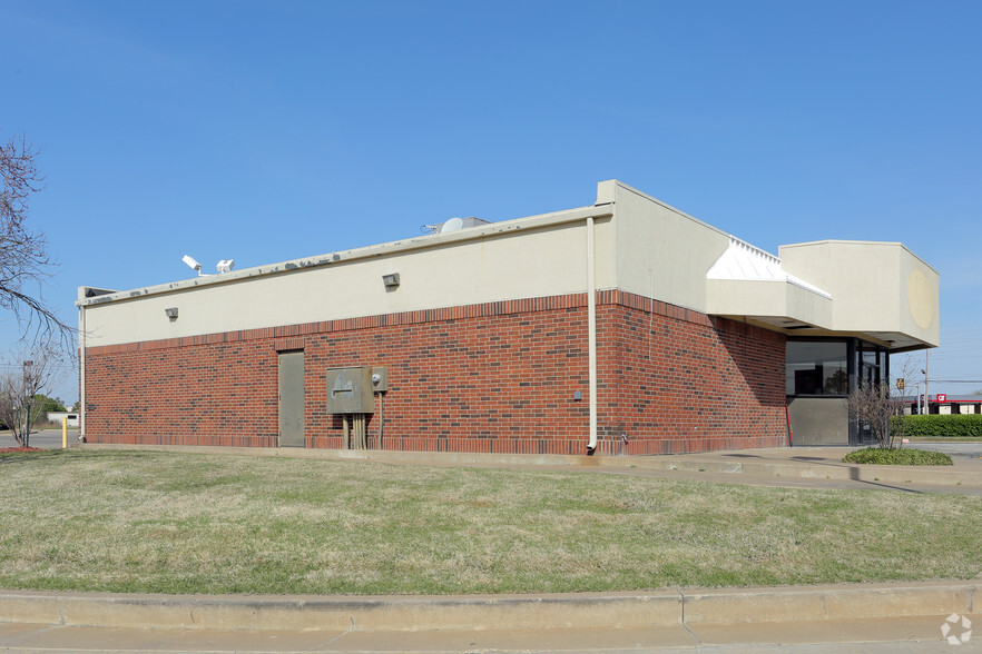 5115 S Mingo Rd, Tulsa, OK en alquiler - Foto del edificio - Imagen 2 de 6