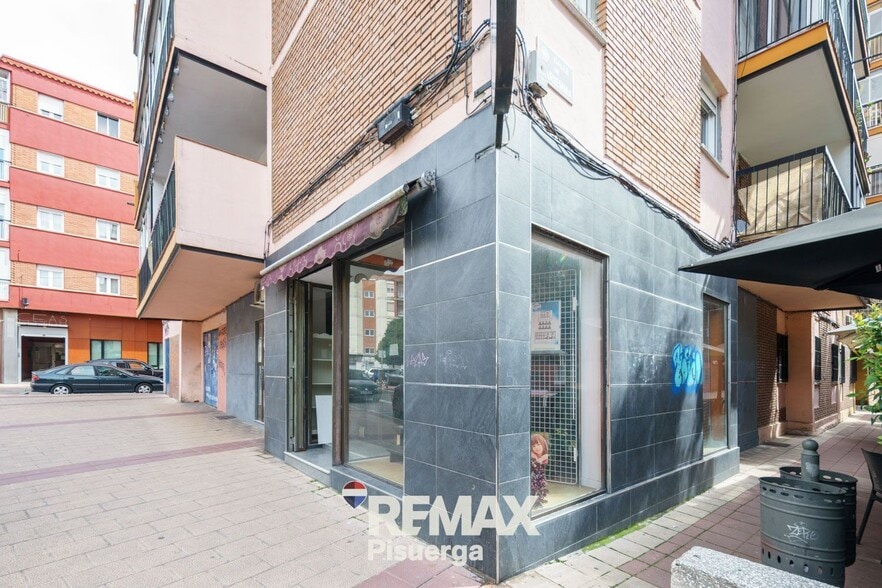 Calle Artesanía, 2, Valladolid, Valladolid en venta - Foto del edificio - Imagen 3 de 50