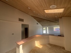 27940 Vista Canyon Blvd, Canyon Country, CA en alquiler Foto del interior- Imagen 2 de 11