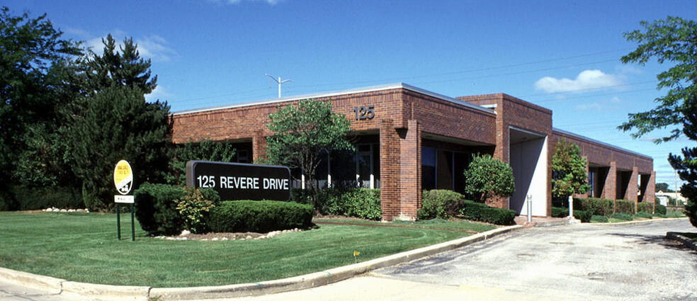 125-145 Revere Dr, Northbrook, IL en alquiler - Foto del edificio - Imagen 1 de 4