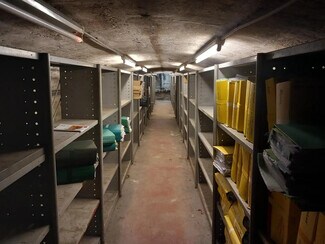 Más detalles de 68 Cours De Verdun, Bordeaux - Nave en venta