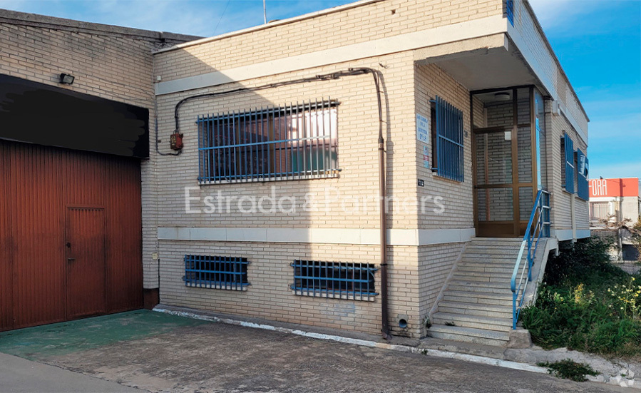 Naves en Móstoles, MAD en alquiler - Foto del edificio - Imagen 1 de 11