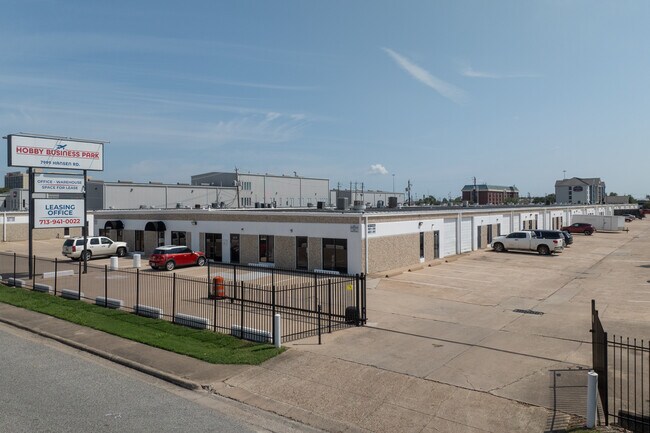 Más detalles de 7999 Hansen Rd, Houston, TX - Flex en alquiler
