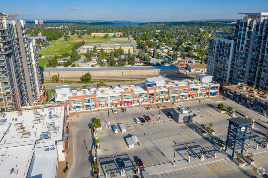 8835 Macleod Trl SW, Calgary, AB en alquiler - Vista aérea - Imagen 3 de 11