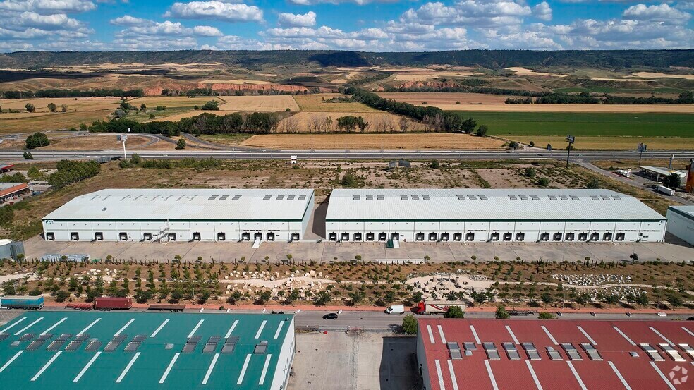 Avenida de la Barca, 45, Azuqueca de Henares, Guadalajara en alquiler - Foto del edificio - Imagen 2 de 3