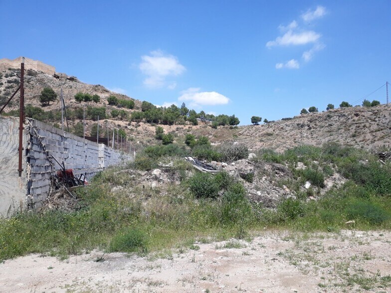 Terreno en Cox, Alicante en venta - Foto de la construcción - Imagen 1 de 3