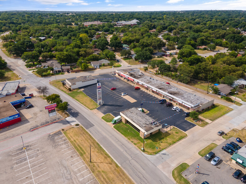 5330 Wedgmont Circle, Fort Worth, TX en alquiler - Vista aérea - Imagen 2 de 6