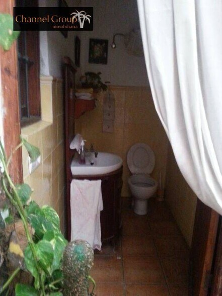 Local en Elche, Alicante en venta - Foto del edificio - Imagen 3 de 6