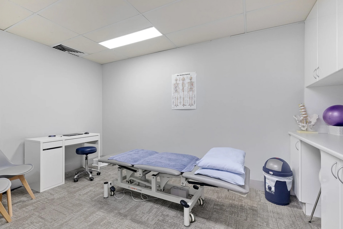 158 Pacific Hwy, Charlestown, NSW 2290 - Unidad 2 -  - Foto del interior - Image 1 of 5
