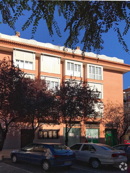 Edificio residencial en Leganés, Madrid en venta - Foto del edificio - Imagen 2 de 2