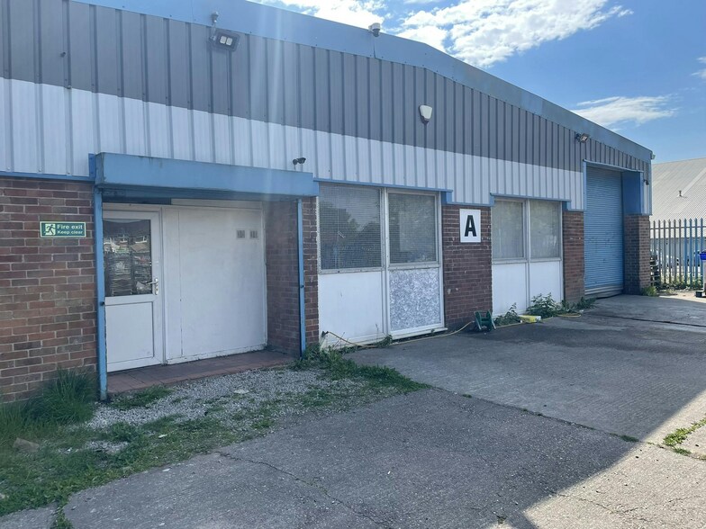 Highfield Rd, Manchester en alquiler - Foto del edificio - Imagen 2 de 3