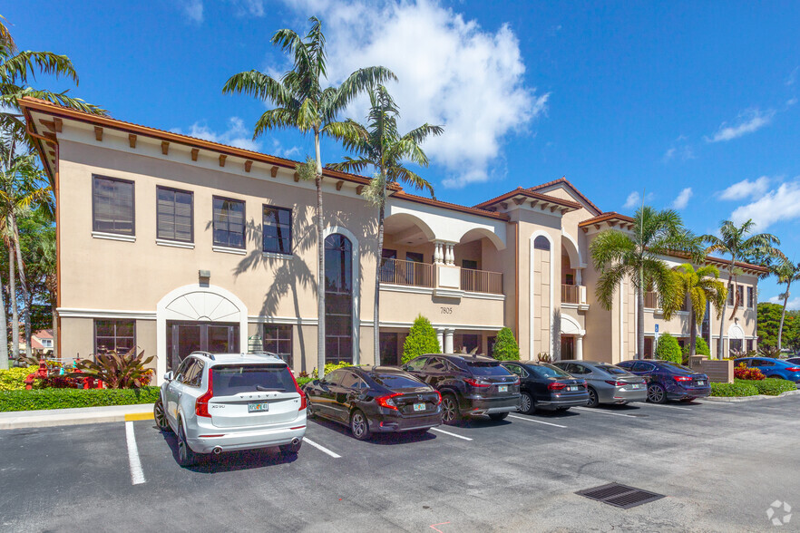 7805 NW Beacon Square Blvd, Boca Raton, FL en venta - Foto principal - Imagen 1 de 7