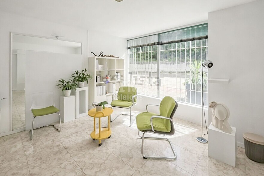 Local en Vigo, Pontevedra en venta - Foto del edificio - Imagen 3 de 22