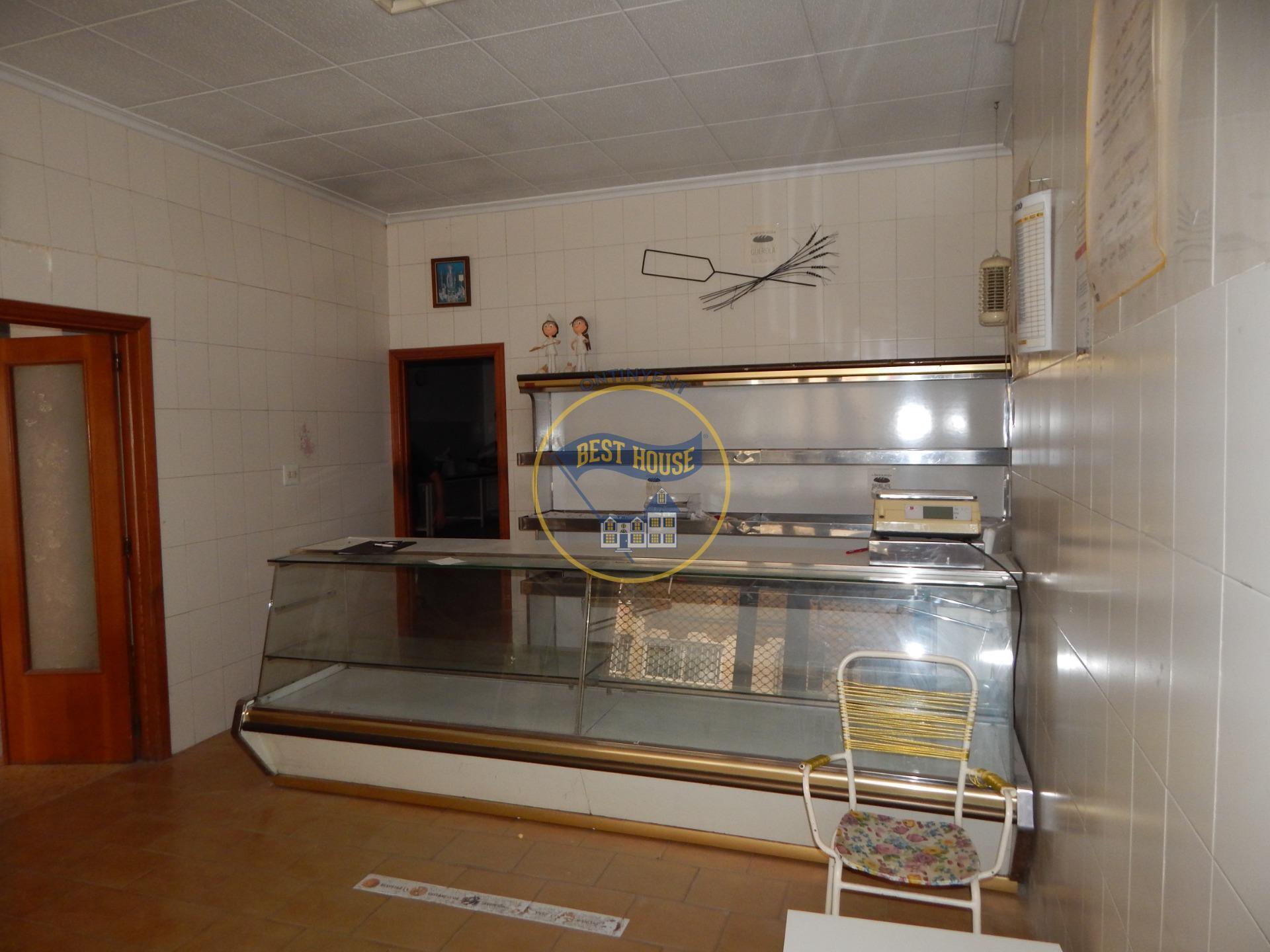 Local en València en venta Foto del edificio- Imagen 1 de 11