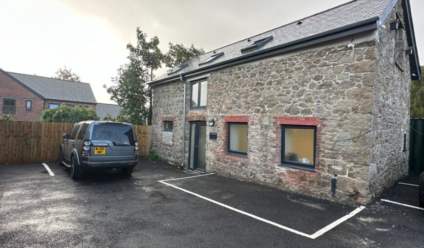 Pottery Rd, Newton Abbot en alquiler - Foto del edificio - Imagen 1 de 6