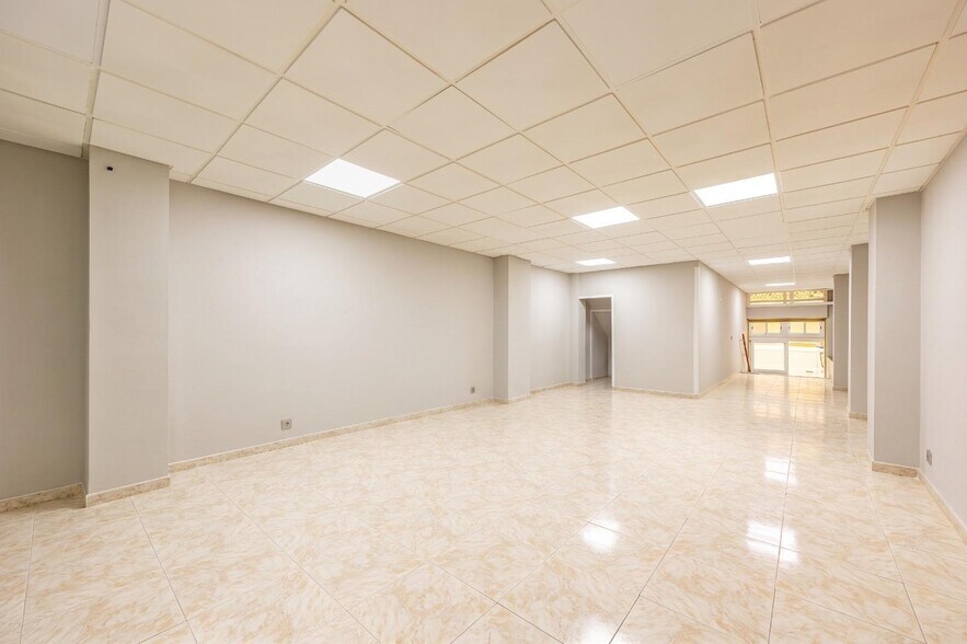 Local en Las Palmas de Gran Canaria en venta - Foto del edificio - Imagen 1 de 16