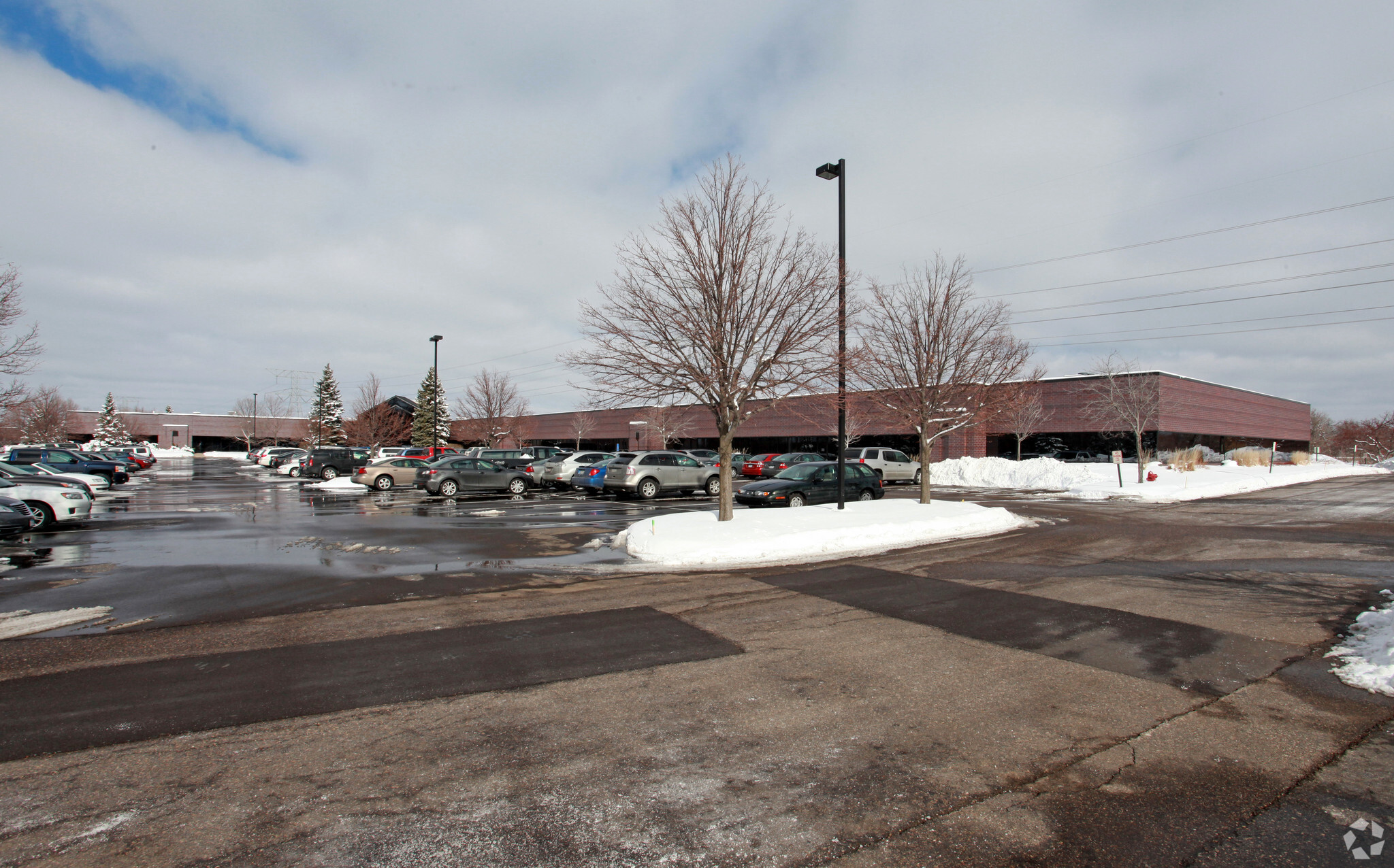 6500 Wedgewood Rd N, Maple Grove, MN en alquiler Foto del edificio- Imagen 1 de 5