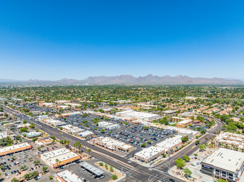 10247-10251 N Scottsdale Rd, Scottsdale, AZ en alquiler - Vista aérea - Imagen 2 de 2