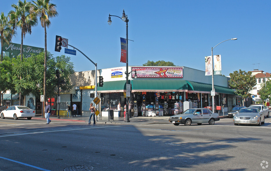 6655 Hollywood Blvd, Los Angeles, CA en alquiler - Foto principal - Imagen 1 de 2