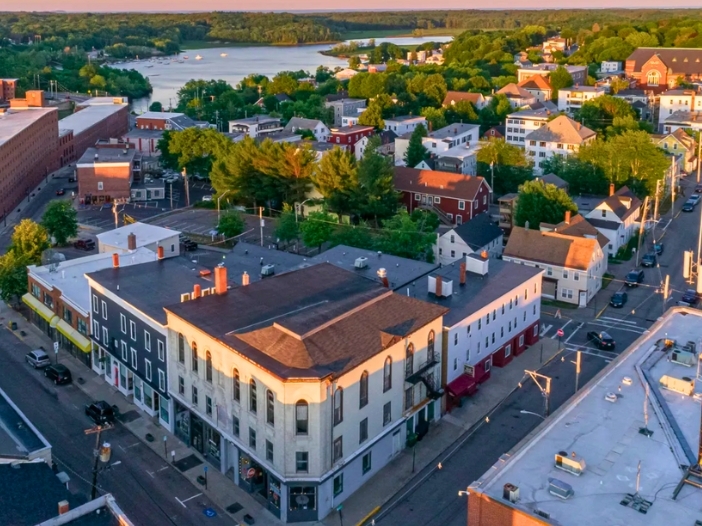 25 Alfred St, Biddeford, ME en venta - Vista aérea - Imagen 1 de 10