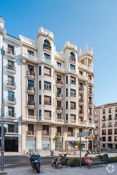 Calle de Mejía Lequerica, 13, Madrid, Madrid en alquiler - Foto del edificio - Imagen 3 de 3