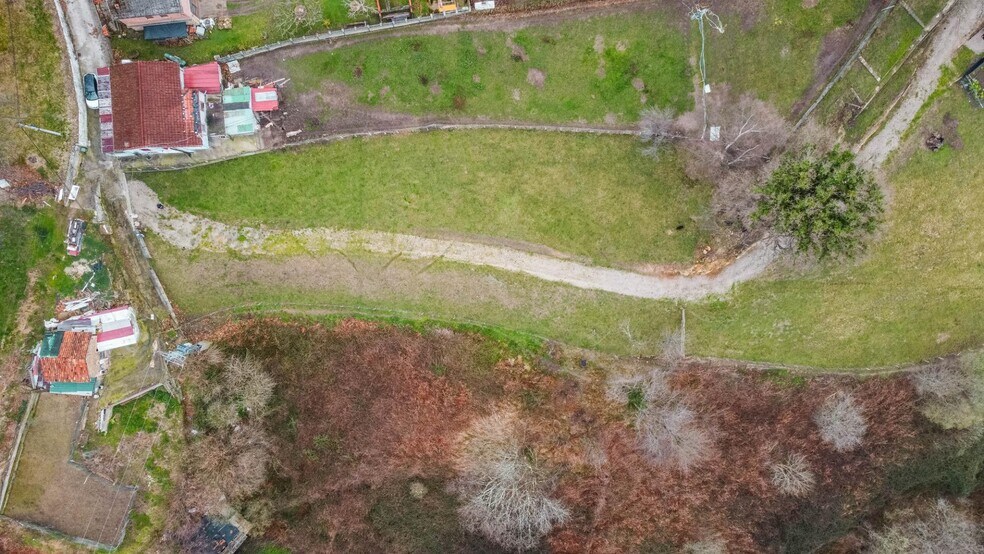 Lugar Carbayu, S/N, Langreo, Asturias en venta - Vista aérea - Imagen 3 de 40