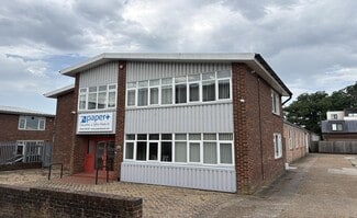 Más detalles de 67 Victoria Rd, Burgess Hill - Nave en alquiler