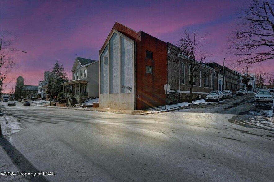 98 N Church St, Hazleton, PA en venta - Foto del edificio - Imagen 2 de 46