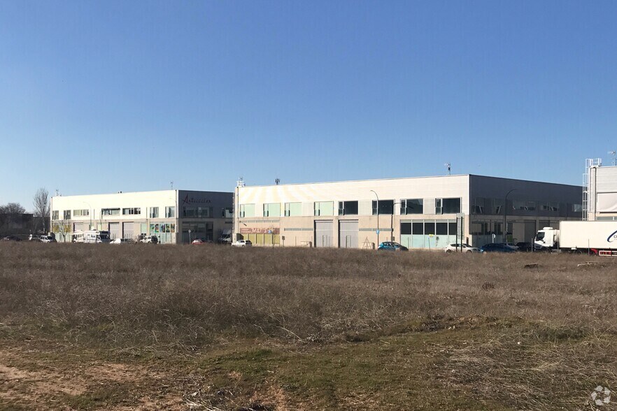 Nave en Toledo, Toledo en venta - Foto del edificio - Imagen 2 de 3