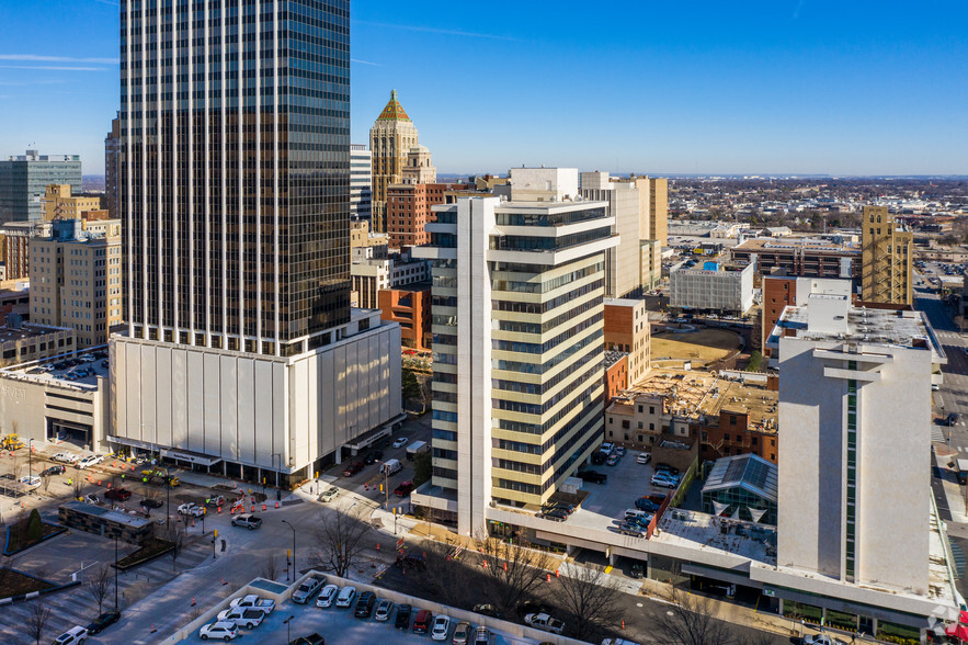 601 S Boulder Ave, Tulsa, OK en alquiler - Foto del edificio - Imagen 3 de 5