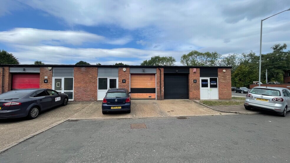 Dongan Rd, Warwick en alquiler - Foto del edificio - Imagen 2 de 9