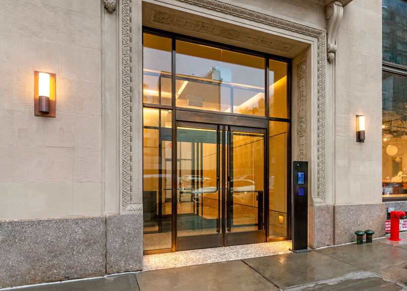 121 Varick St, New York, NY en venta - Foto del edificio - Imagen 3 de 4