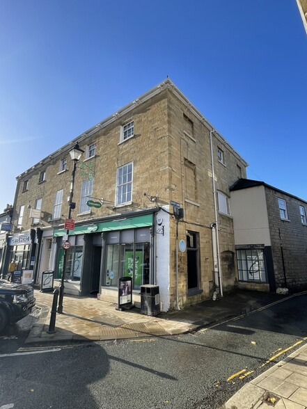 11-21 Market Pl, Wetherby en venta - Foto del edificio - Imagen 1 de 3