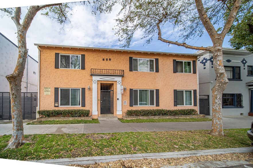 625 Elm Ave, Long Beach, CA en venta - Foto principal - Imagen 1 de 18