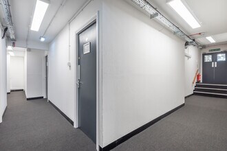 44-46 Terrace Rd, Walton On Thames en alquiler Foto del interior- Imagen 2 de 2