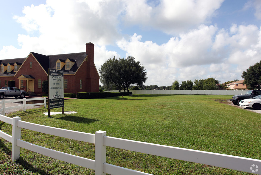 Williamsburg Sq, Lakeland, FL en venta - Foto del edificio - Imagen 2 de 5