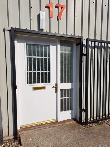 Airfield Industrial Estate, Eye en alquiler - Foto del edificio - Imagen 2 de 3