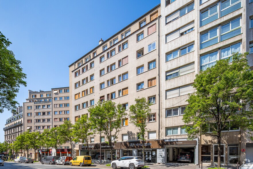 9 Avenue Claude Vellefaux, Paris en alquiler - Foto del edificio - Imagen 2 de 2