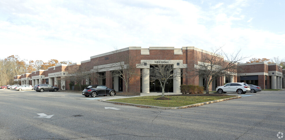 1345 Campus Pky, Wall Township, NJ en alquiler - Foto del edificio - Imagen 1 de 2