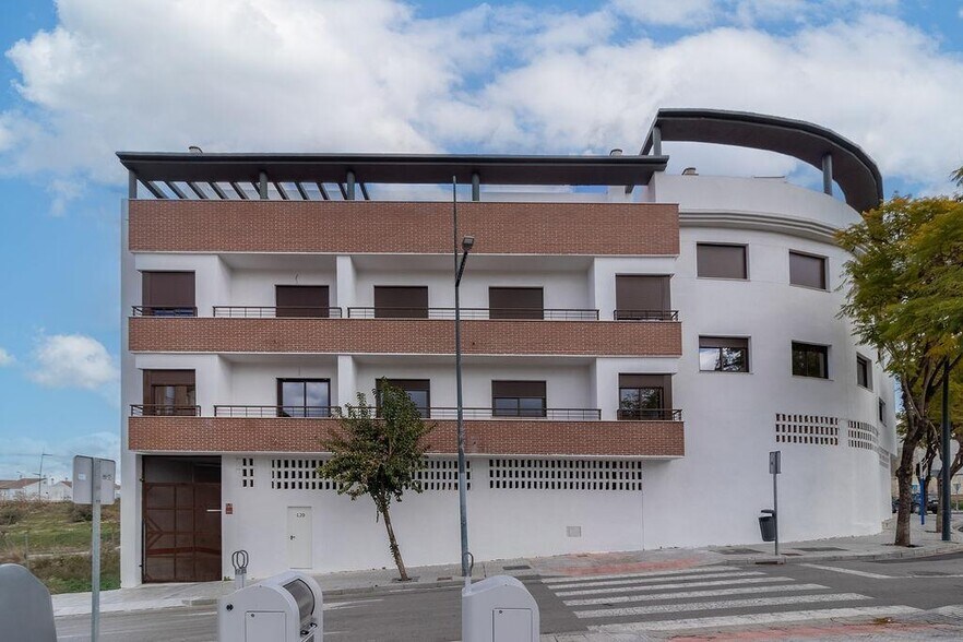 Local en Lucena, Córdoba en venta - Foto del edificio - Imagen 2 de 6