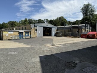 Más detalles de Stafford Ml, Thrupp - Nave en venta