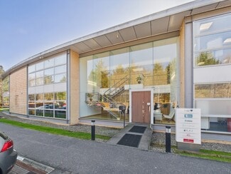 Más detalles de Logie Court, Stirling - Oficina en alquiler