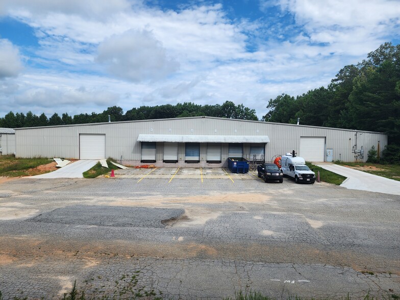 3054 Fork Shoals Rd, Simpsonville, SC en alquiler - Foto del edificio - Imagen 1 de 6