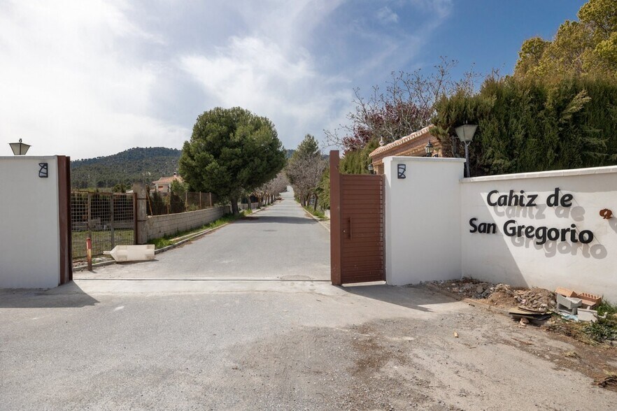 Terreno en Padul en venta - Foto del edificio - Imagen 1 de 17