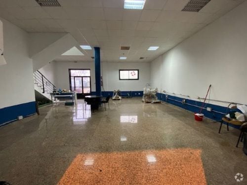 Nave en Móstoles, Madrid en venta - Foto del edificio - Imagen 2 de 9