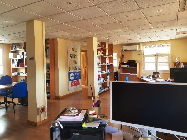 Más detalles de Oficina en alquiler