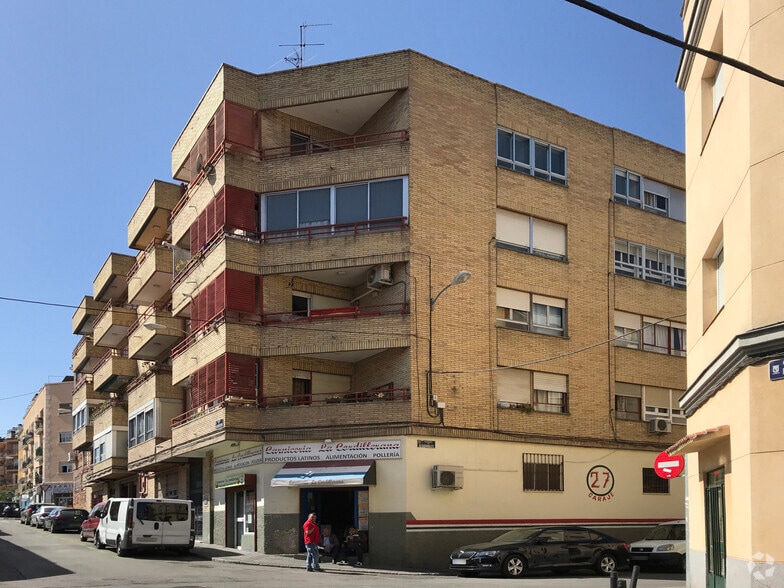 Calle de la Hierbabuena, 21, Madrid, Madrid en venta - Foto del edificio - Imagen 2 de 3